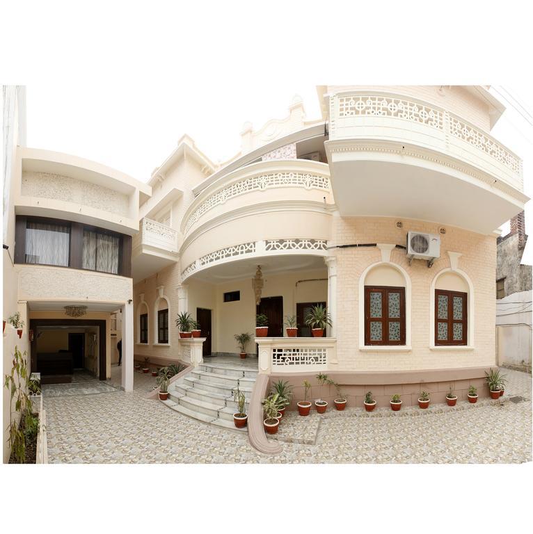 Shree Ganesha Palace Near Kashi Vishwanath Temple Varanasi Eksteriør bilde
