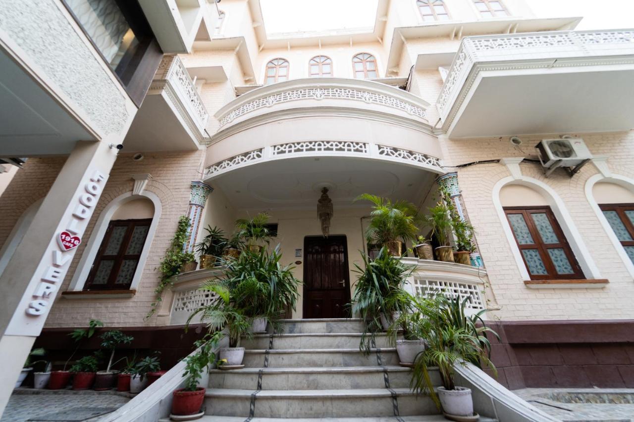 Shree Ganesha Palace Near Kashi Vishwanath Temple Varanasi Eksteriør bilde